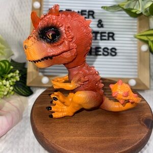 Untamed Fingerlings Radioactive X-Ray T-Rex Dinosaur Interactive Tested Works